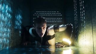 Gaia Weiss nude - Meander (2020)