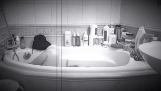 Jagoda Rall naked - Cztery pokoje - na opak wywrocone (2020)