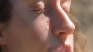 Sara Cath nude - Two lips (2020)