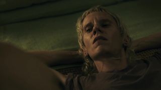 Alice Pagani - Non mi uccidere (2021) sex scene