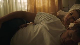 Iliza Shlesinger hot - Good on Paper (2021) hot sexy scene