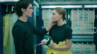 Lily-Rose Depp, Chante Adams sexy - Voyagers (2021) hot scene