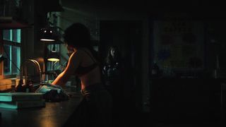 Olivia Scott Welch, Kiana Madeira, Julia Rehwald sexy - Fear Street Part 1 1994 (2021)