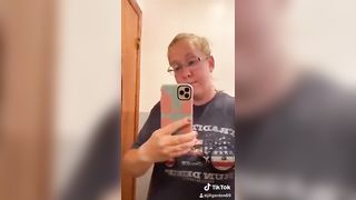 Wipe down Challenge Tik Tok - Amateur Funny MILF