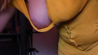Amateur Video DownBlouse BOOB