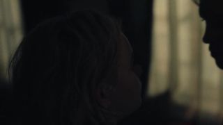 Luna Wedler naked - Je suis Karl (2021) Hot sex movie scene