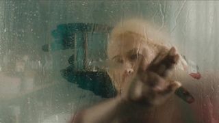 Mathilde Seigner nude - Un tour chez ma fille (2021) Topless Short Scene