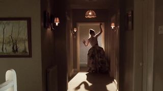 Thomasin McKenzie, Anya Taylor-Joy hot – Last Night in Soho (2021) Hot scenes