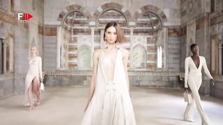 Hot  Fashion Show - GEORGES HOBEIKA Spring (2022, Paris)