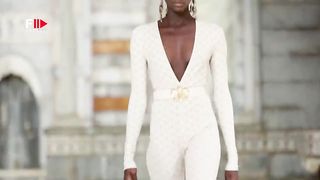 Hot  Fashion Show - GEORGES HOBEIKA Spring (2022, Paris)