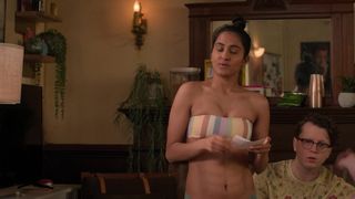 Pauline Chalamet, Amrit Kaur, Nili Rain Segal, Lauren Spencer, Sierra Katow topless - The Sex Lives of College Girls s01e02 (2021) show Tv adult film videos