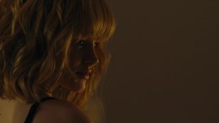 Emma Laird hot– Mayor of Kingstown s01e02 (2021) show Tv sexy episode