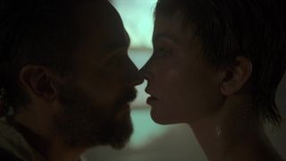 Sylvia Hoeks topless - See s02e02 (2021) show Tv(FILM: SEE) Topless and Bath Basturbatiion episode