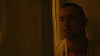 Vera Panfilova, Alena Mihailova, Zepyur Brutyan topless - V kletke s02e07 (2021) show Tv adult film episodes