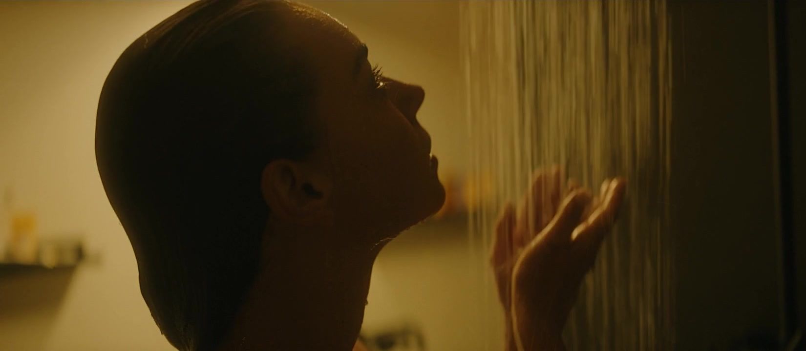 Vera Panfilova, Alena Mihailova, Zepyur Brutyan topless – V kletke s02e07 (2021) show Tv adult film episodes