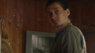 Simone Hanselmann topless & sex episode - SOKO Kitzbuhel s20e05 (2021) show Film Sex Episode (short cut peeping)