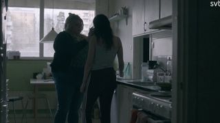 Josefin Asplund, Eva Melander hot - Snoanglar s01e01-05 (2021) show TV