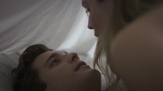 Camila Sodi, Macarena Achaga sexy- Luis Miguel The Scene (Luis Miguel La Scene) s02e08 (2021) show video