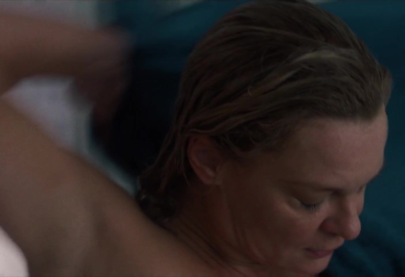 Martha Plimpton, Nathanya Alexander, Chase Sui Wonders – Genera+ion s01e04-05 (2021)