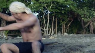 Manon Azem naked - Ils etaient dix s01e04 (2020)