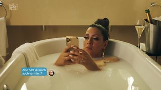Jasmin Shakeri topless- Deadlines s01e04 (2021) show 720p