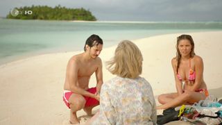 Victoria Swarovski - Das Traumschiff s01e90 (2021)