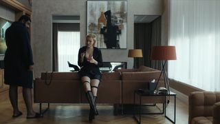 Julia Goldani Telles hot - The Girlfriend Experience s03e04 (2021) show TV