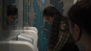 Genera+ion s01e01-03 (2021)Haley Sanchez, Chloe East, Chase Sui Wonders topless