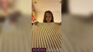 Ash-Blonde demonstrated her baps TikTok - Flash Tits