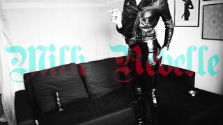 Goth-girl shows her nipples and jerks off her dildo. Will you join her