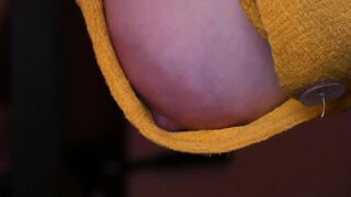 Caught the shot and zoomed in on the glimpse of a boob