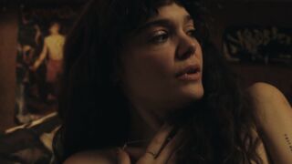 Ana Rujas, Sarah Benavente, Clara Sans - Cardo s01e04-05 (2021) TV SHOW Hot Scenes