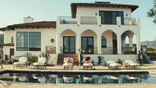 Ashley Romans, Kelley Mack - Lulu (2021) Nude Film Scene