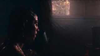 Catalina Danca sexy - Shakira (2019) Hot Bath Scene