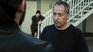 Jane Widdop, Georgia T. Willow - Angie Lost Girls (2020) Hot Film Scene