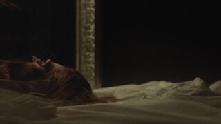 Kelly Murtagh - Shapeless (2021) Sexy Celebs