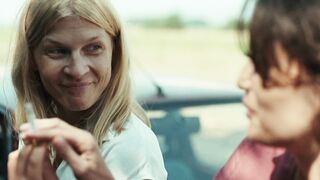 Laetitia Casta, Clémence Poésy - Beyond the Horizon (Le milieu de l'horizon) (2019) Nude Scenes