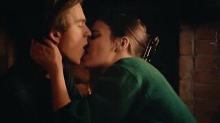 Maria Oblicka - The blue room (Niebieski pokój) (2020) Naked Celebrity