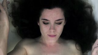 Nuria Gago – Alba (2012) Nude Film Scene