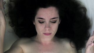 Nuria Gago – Alba (2012) Nude Film Scene