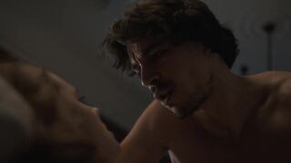 Karen Gillan, Daisy Ridley - The Bubble (2022) Nudity Celebrity