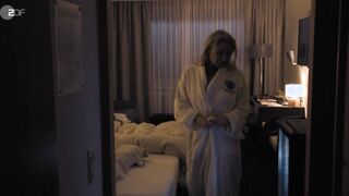 Natalie O'Hara - Der Bergdoktor s15e04 (2022) Nudity Film Scenes