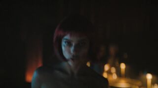 Zoe Kravitz sexy - The Batman (2022) Hot Celebrt scenes