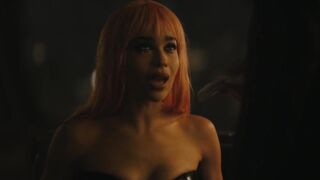 Zoe Kravitz sexy - The Batman (2022) Hot Celebrt scenes