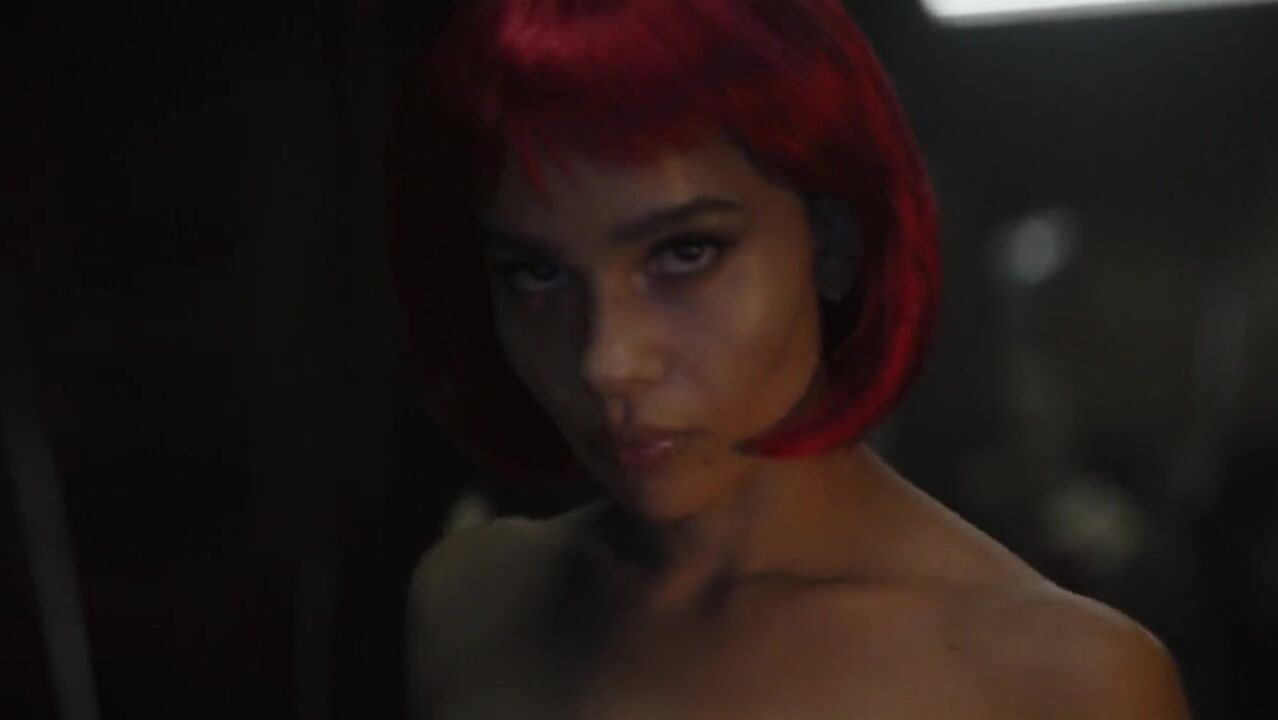 Deborah Zoe Porn - Zoe Kravitz sexy - The Batman (2022) Hot Celebrt scenes ðŸ”¥ Boobs Radar