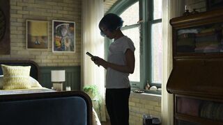 Zoe Kravitz sexy - Kimi (2022) Naked Scene