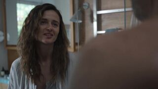 Agnieszka Grochowska - Hold Tight (Zachowaj spokój) s01e02 (2022) Naked Scene