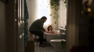 Isla Fisher - Wolf Like Me s01e01e03e05e06 (2022) Hot Actress Scenes