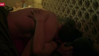 Morgane Ferru - Wilder - Kies s04e02 (2022) Hot Film Scenes