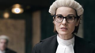 Naomi Scott, Sienna Miller - Anatomy of a Scandal s01 (2022) Sexy Film Scenes